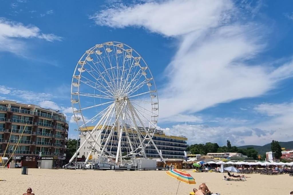 Royal Beach Apartment Barcello B Napospart Kültér fotó